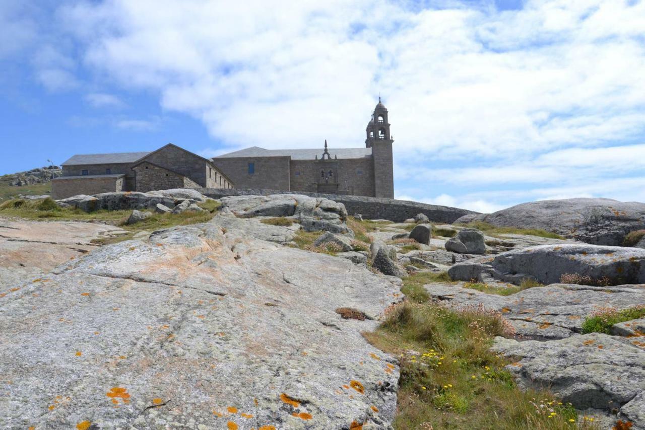 Вилла Casa De Piedra Playa De Estorde Con Vistas Al Mar Сеэ Экстерьер фото