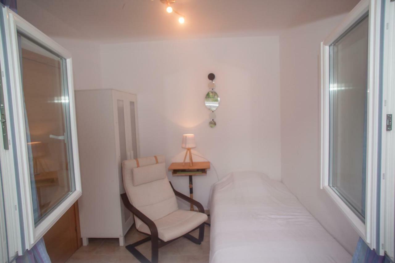 Вилла Casa De Piedra Playa De Estorde Con Vistas Al Mar Сеэ Экстерьер фото